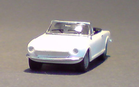 Fiat-124-Spider_01-04