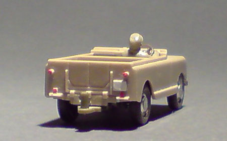 Land-Rover_01-02