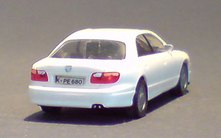 Mazda-Xedos-9_01-02