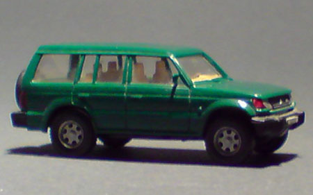 Mitsubishi-Pajero_01-01