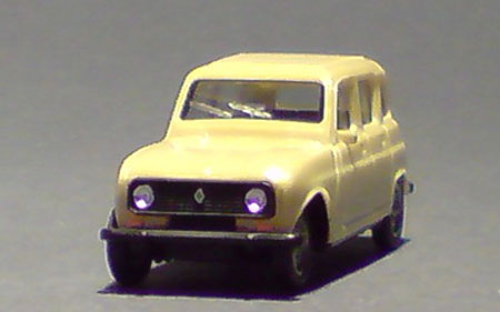 Renault-R4_01-04