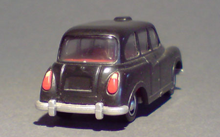 Ferrero_London-Taxi_01-02