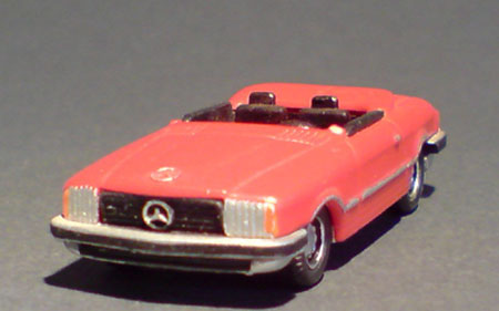 Fleischmann_Mercedes-Benz-450SL_01-04