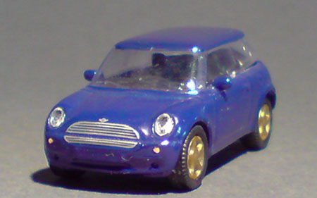 High-Speed_BMW-MINI-Cooper_01-04