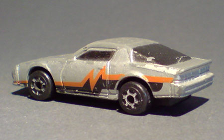 Matchbox_Pontiac_01-03