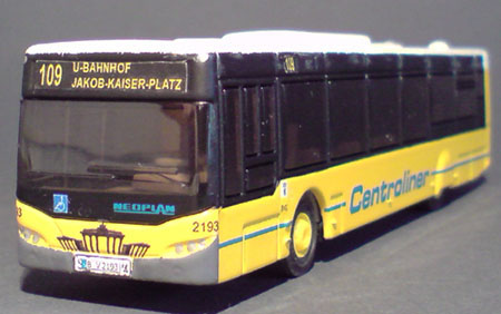 SIKU_Neoplan-Centroliner_BVG-2193_01-04